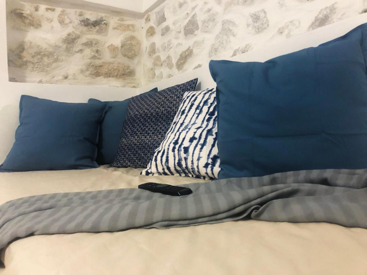 Acquasale Apartment "Altomare" 비에스테 외부 사진